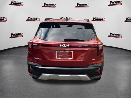 2025 Kia Seltos S