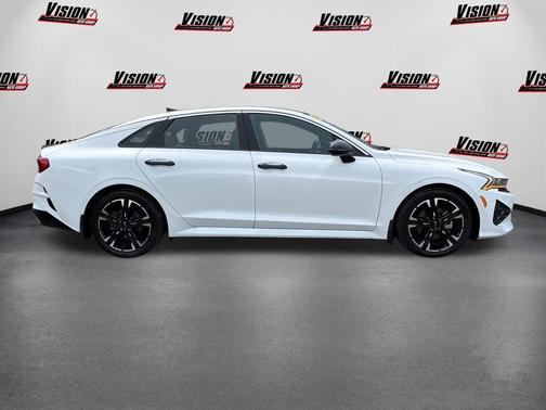 Glacial White Pearl 2022 Kia K5 GT-Line