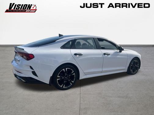Glacial White Pearl 2022 Kia K5 GT-Line