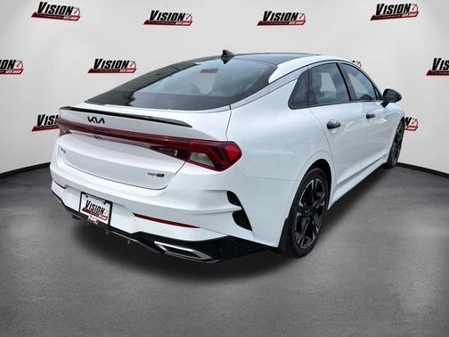 Glacial White Pearl 2022 Kia K5 GT-Line