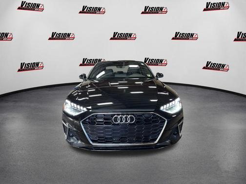 2022 Audi A4 45 S line Premium Plus