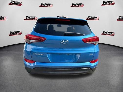 2016 Hyundai TUCSON SE