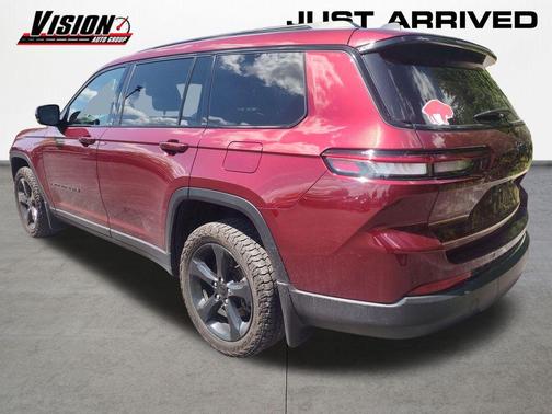 Velvet Red Pearlcoat 2023 Jeep Grand Cherokee L Laredo