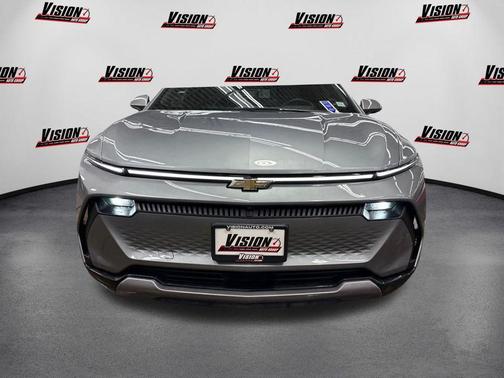 2025 Chevrolet Equinox EV LT 2