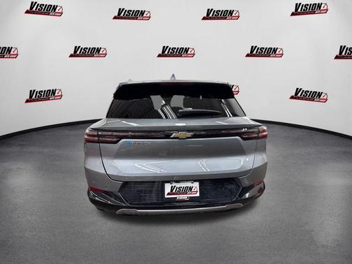 2025 Chevrolet Equinox EV LT 2