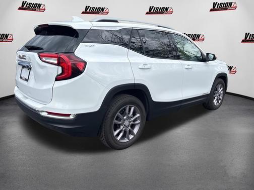 Summit White 2023 GMC Terrain SLT