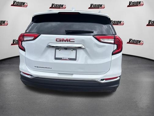 Summit White 2023 GMC Terrain SLT