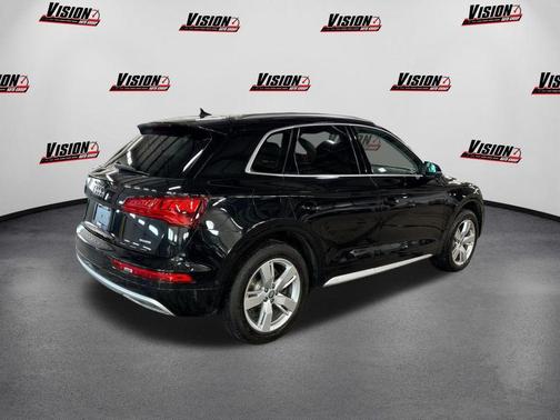 2019 Audi Q5 2.0T Prestige