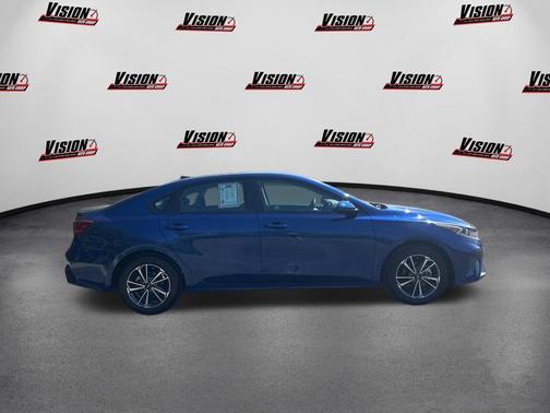 Deep Sea Blue 2023 Kia Forte LXS