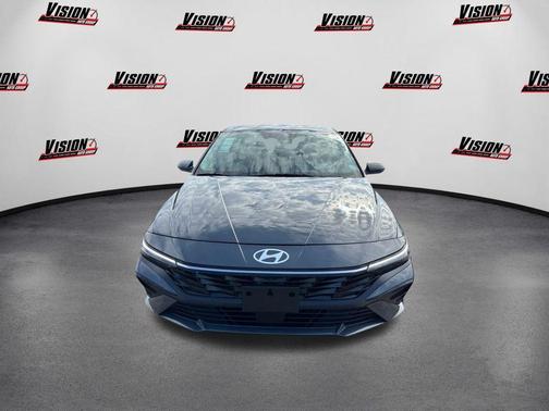 2024 Hyundai ELANTRA HEV Limited