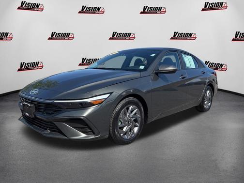 Amazon Gray 2024 Hyundai ELANTRA SEL