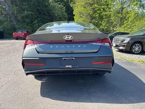Amazon Gray 2024 Hyundai ELANTRA SEL