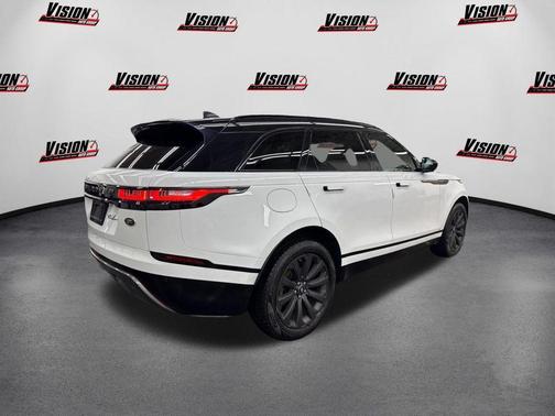 2019 Land Rover Range Rover Velar P250 SE R-Dynamic