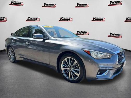 2023 INFINITI Q50 LUXE