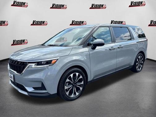 2024 Kia Carnival EX