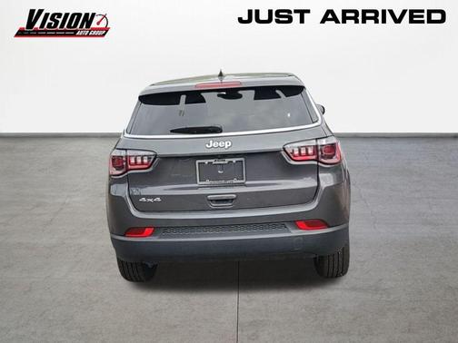2024 Jeep Compass Sport