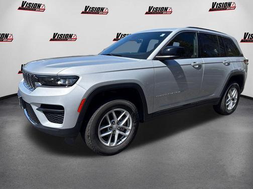 Silver Zynith 2025 Jeep Grand Cherokee Laredo X