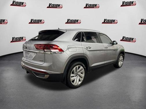 2022 Volkswagen Atlas Cross Sport 3.6L V6 SE w/Technology