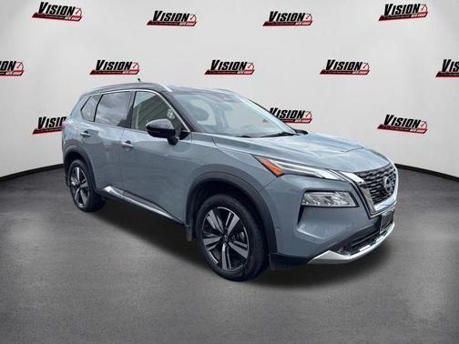 2022 Nissan Rogue Platinum