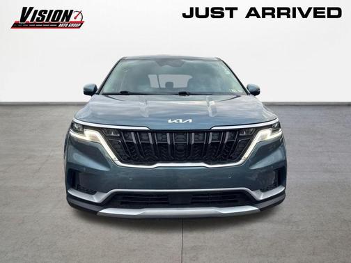 2024 Kia Carnival EX