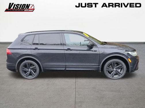 2023 Volkswagen Tiguan 2.0T SE R-Line Black