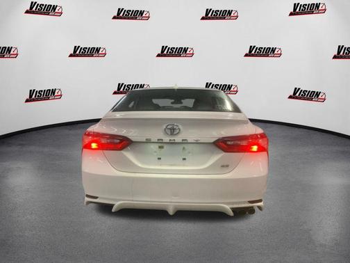 2022 Toyota Camry SE Nightshade