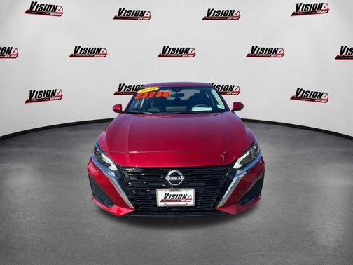 2025 Nissan Altima SL