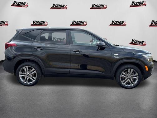 2023 Kia Seltos LX