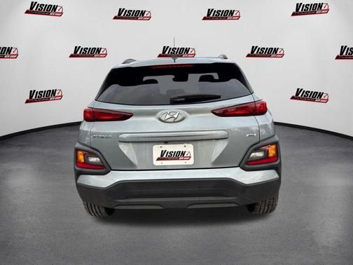 2020 Hyundai KONA SEL