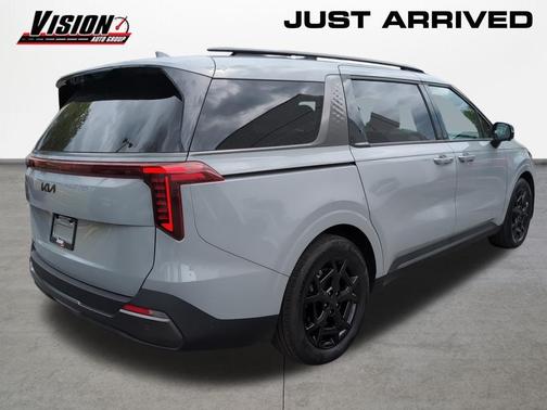Ceramic Silver 2025 Kia Carnival SX Prestige