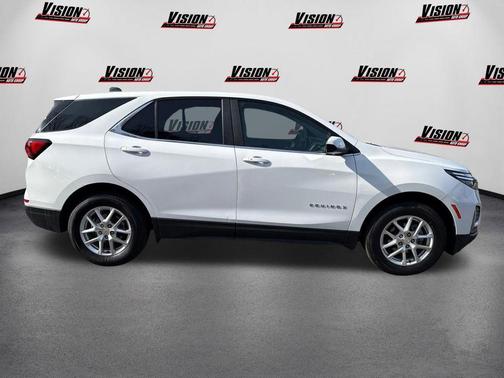 Summit White 2024 Chevrolet Equinox LT