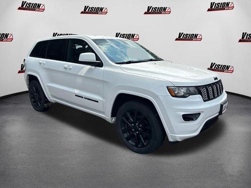 2017 Jeep Grand Cherokee Altitude