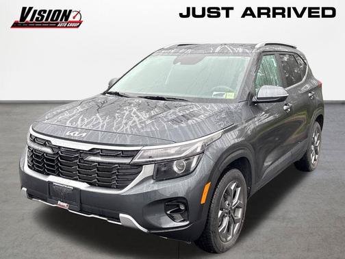 Gravity Gray 2024 Kia Seltos S