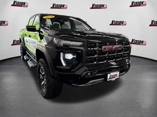 Onyx Black 2024 GMC Canyon AT4X