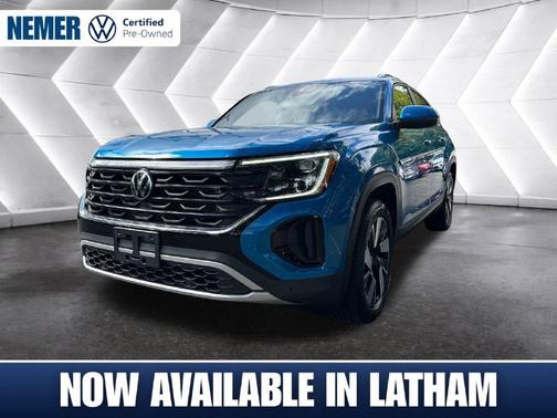 Kingfisher Blue Metallic 2024 Volkswagen Atlas Cross Sport 2.0T SE w/Technology 4MOTION