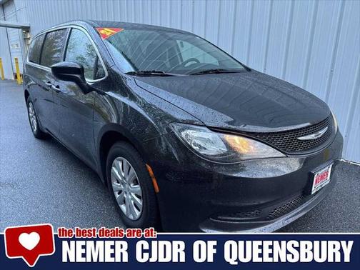 2021 Chrysler Voyager L