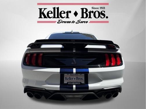 2021 Ford Shelby GT500 Base