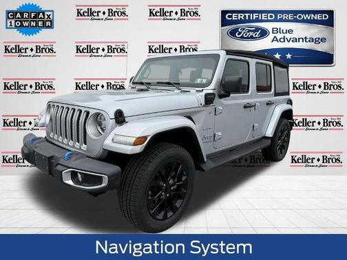 Silver Zynith Clearcoat 2022 Jeep Wrangler Unlimited SAHARA