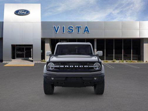 Avalanche Gray 2026 Ford Bronco Outer Banks