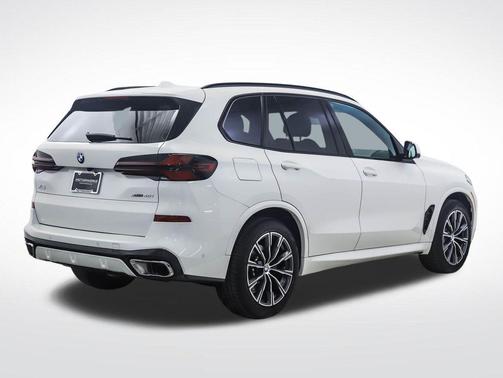 Alpine White 2024 BMW X5 xDrive40i
