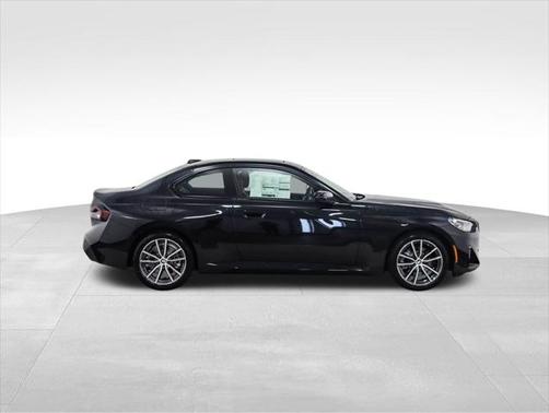 2024 BMW 230 i xDrive