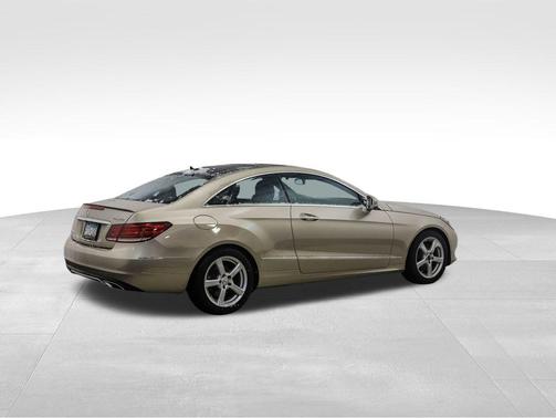 2015 Mercedes-Benz E-Class 4MATIC