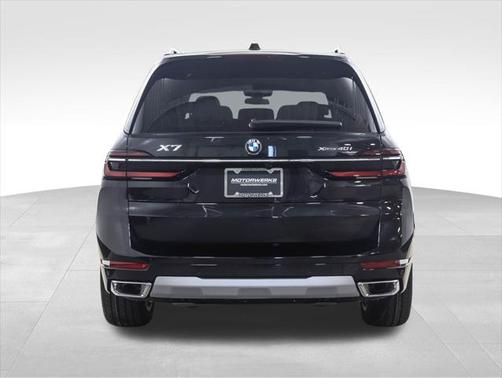 2026 BMW X7 xDrive40i