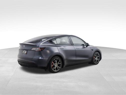 2022 Tesla Model Y Performance Dual Motor All-Wheel Drive