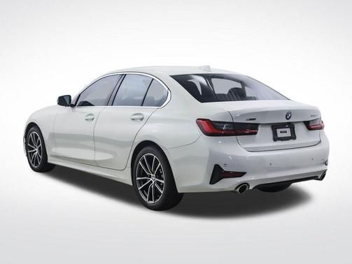 Alpine White 2019 BMW 330 xDrive