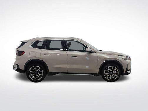Dune Grey Metallic 2026 BMW X1 xDrive28i