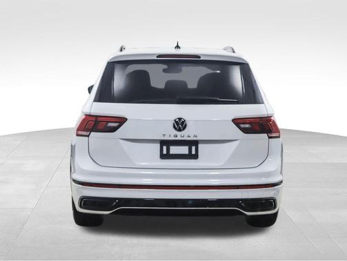 2024 Volkswagen Tiguan 2.0T SE R-Line Black 4MOTION