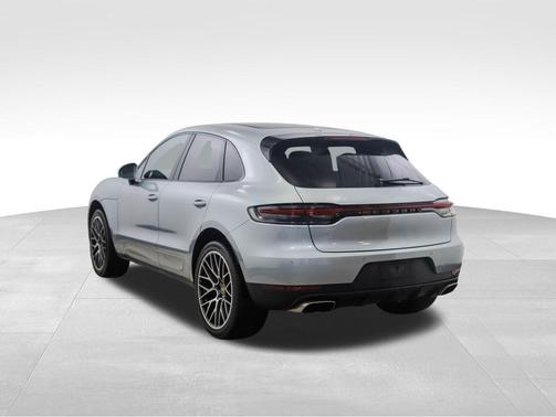 2020 Porsche Macan Base