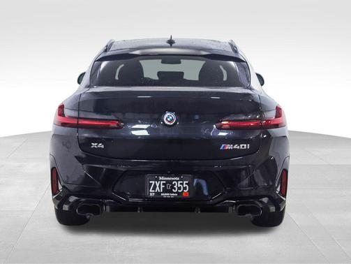 2023 BMW X4 M40i