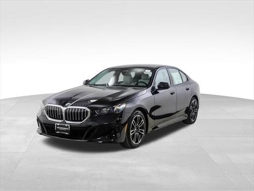 2025 BMW 530 i xDrive